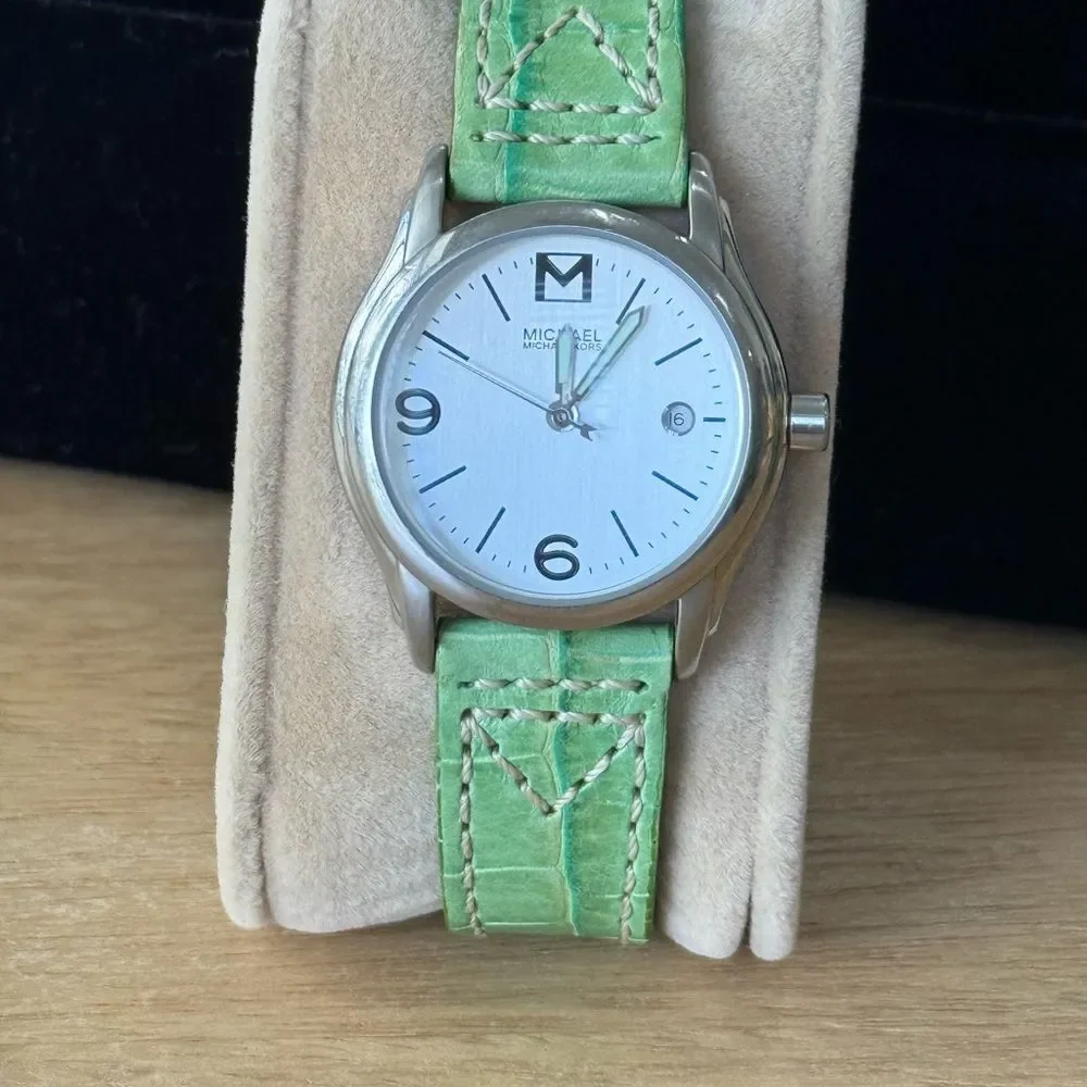 Y2K MICHAEL Michael Kors Green Leather Embossed Watch ECU